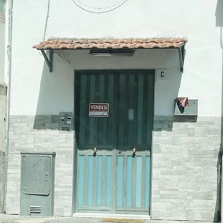 Nicole Rooms CTA Exterior foto