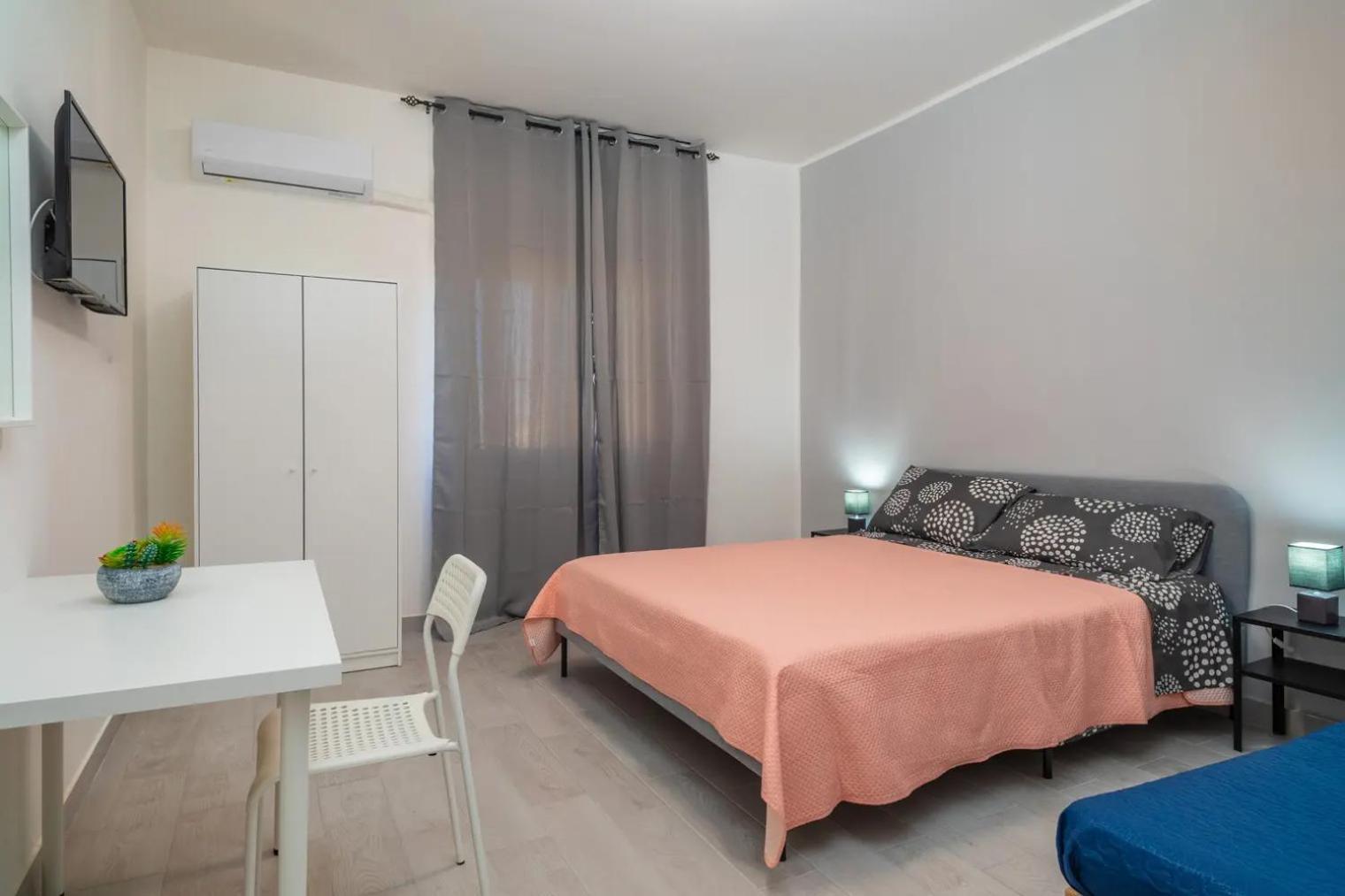 Nicole Rooms CTA Exterior foto